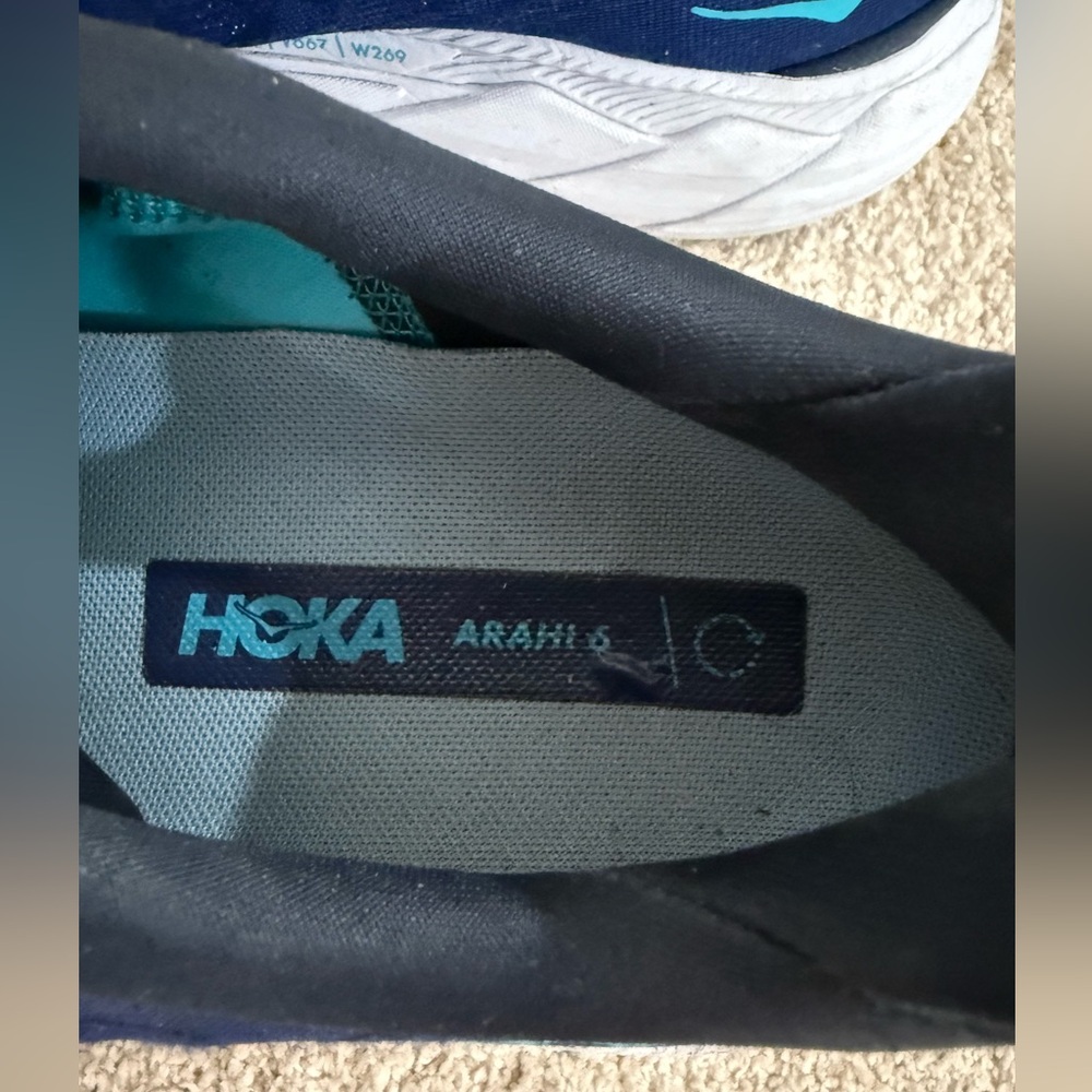 Hoka One One Arahi 6 dark blue Men’s Running shoes (fair condition, size 10.5 D) - Picture 2 of 12